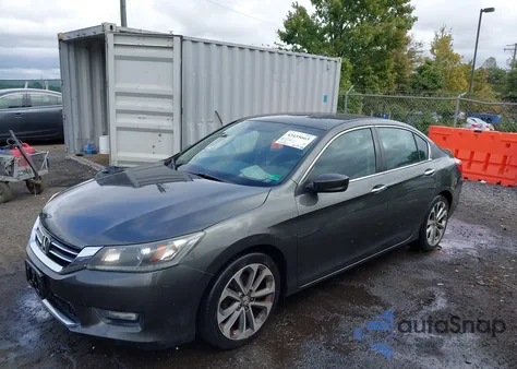 2015 Honda Accord Sport z USA, uszkodzony, nr VIN 1HGCR2F54FA091599